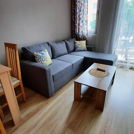 Apartment к-с елит